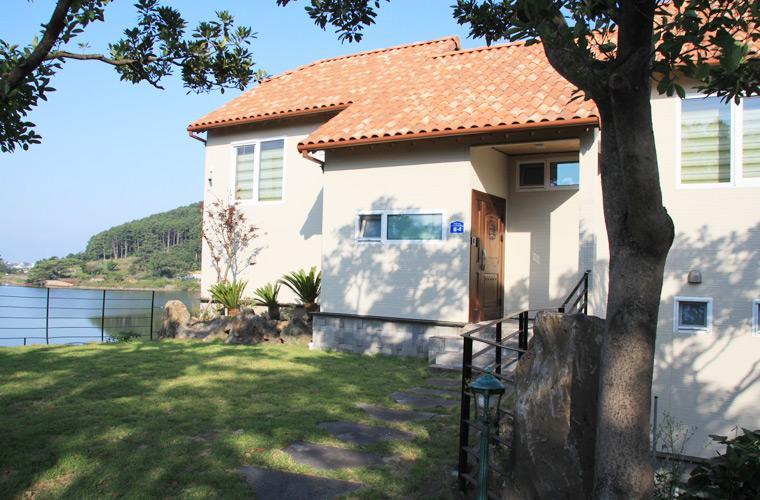 Jeju Lake Pension Εξωτερικό φωτογραφία